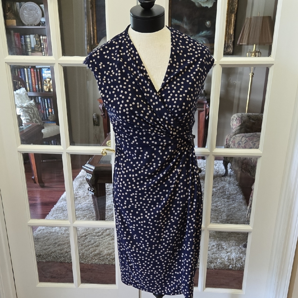 Anne Klein Navy Blue Beige Polka Dot Ruched Faux Wrap Midi Dress Vneck sz 6 EUC